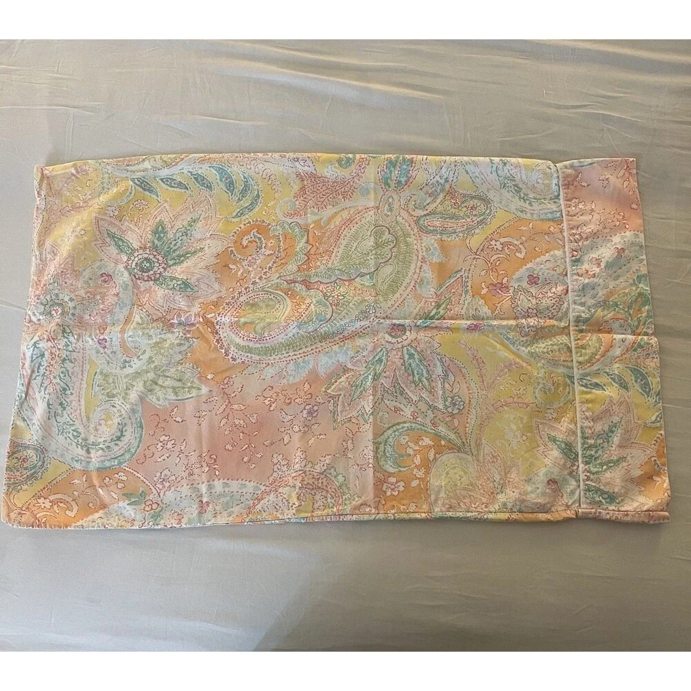 Ralph Lauren Vintage Jamaica Paisley Coral Peach Standard Pillowcases Set of 2 ￼